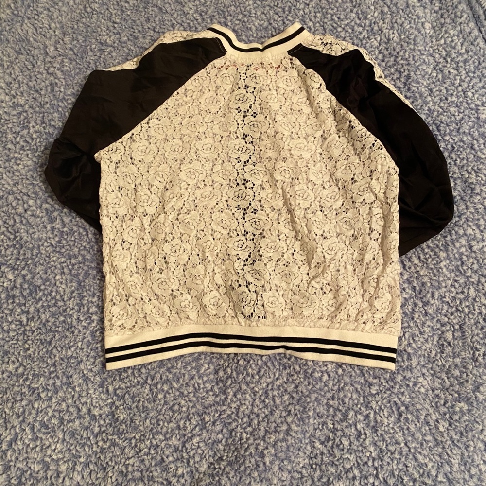 Lace jacket 🦋 - Picture 2 of 2